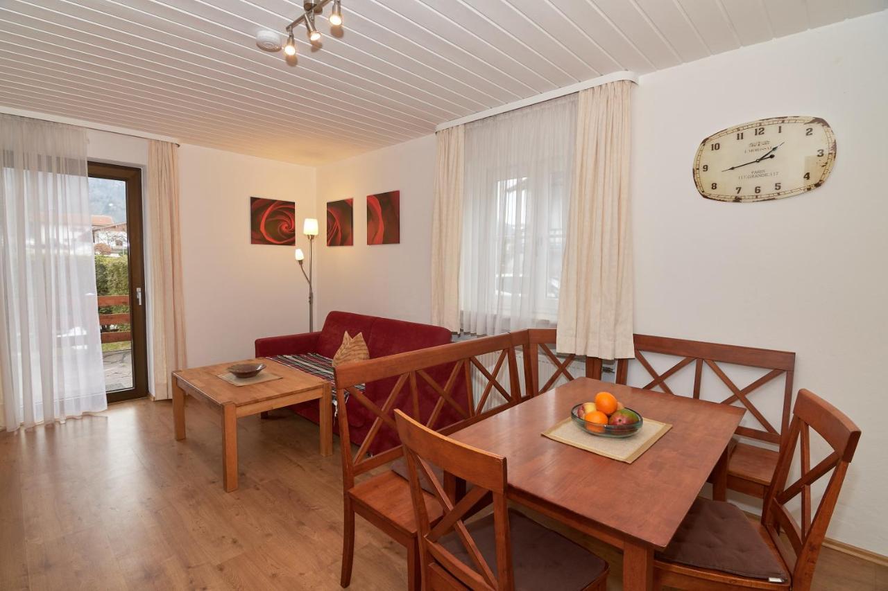 Dangl Gbr, Gaestehaus Sonnenhof - Inkl. Chiemgau Karte Bergen  Habitación foto